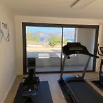 Mare Monti Villa