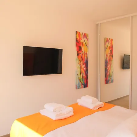 Βίλα Mare Monti *