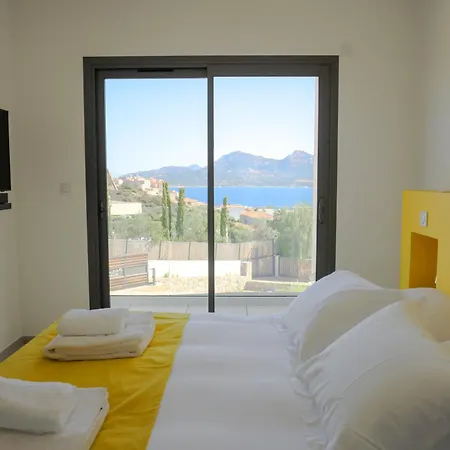 Villa Mare Monti Calvi (Corsica)