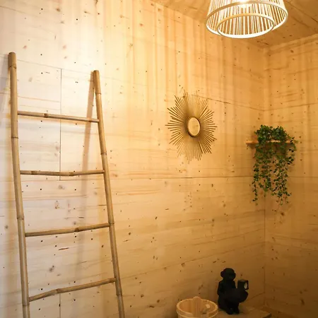 Βίλα Mare Monti Καλβί